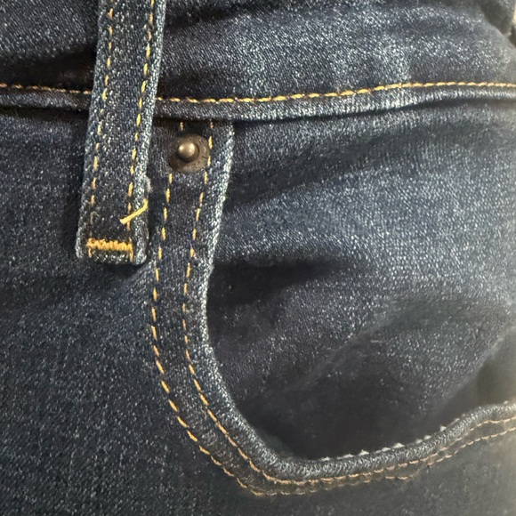 Levi's High Rise Levi’s - Picture 2 of 7